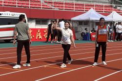 开云体育平台APP-体育赛场展现各种风采，球队实力均衡