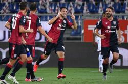 开云平台-意大利足坛：都灵4-0大胜卡利亚里，豪取三分