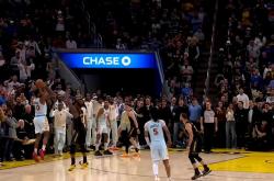 开云体育在线-关于加拿大男篮绝杀黄蜂，巴图姆统治全场的信息