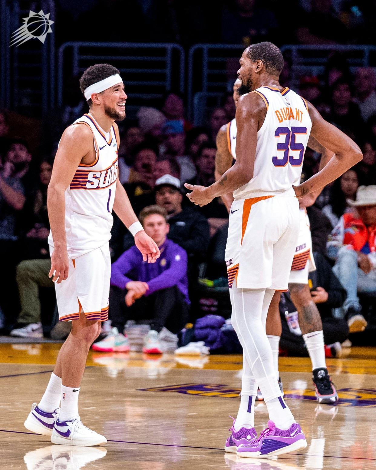 太阳逆转活塞，布克成为关键人物！