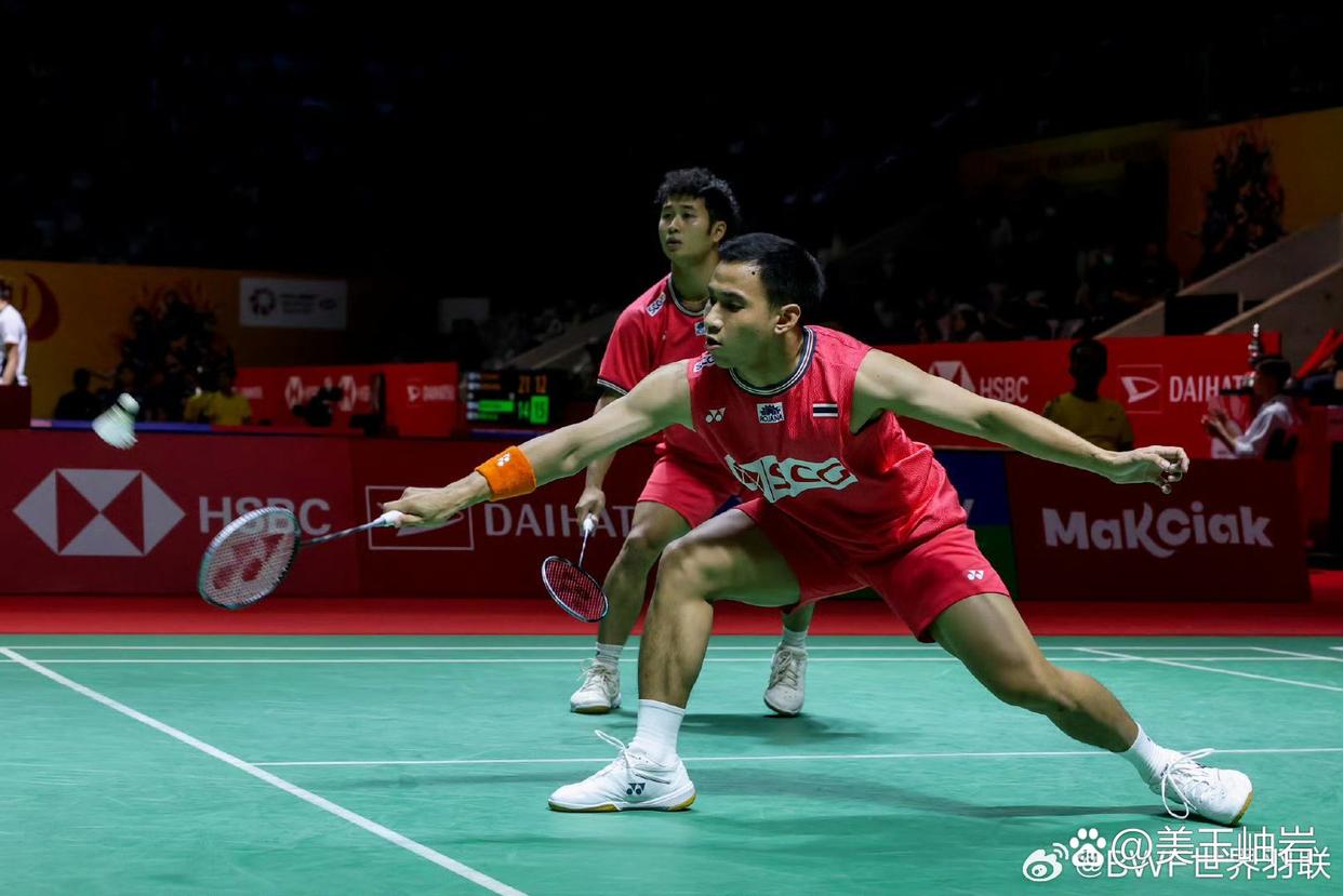 印尼羽毛球队轻取日本羽毛球队，辛杜统治全场的简单介绍